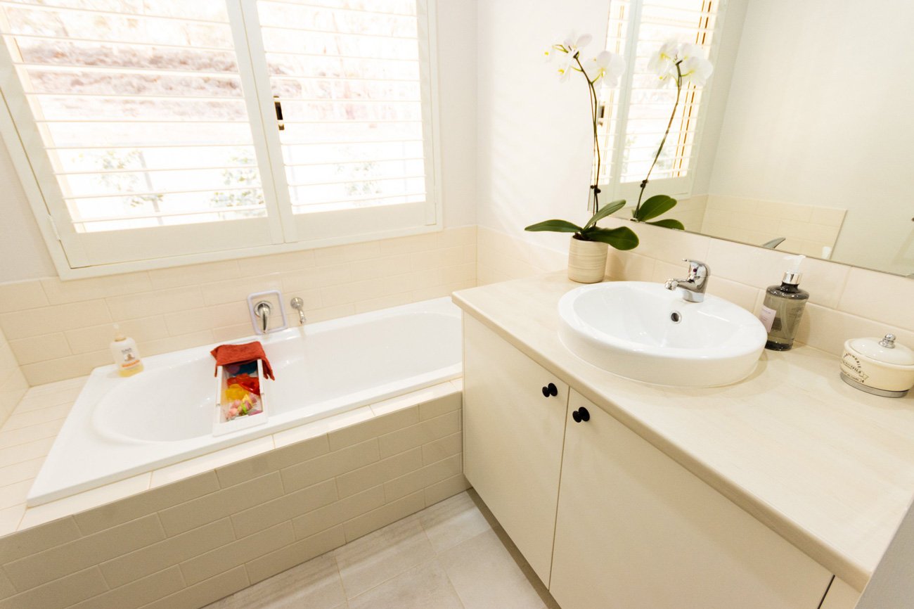 Modular home bathroom design